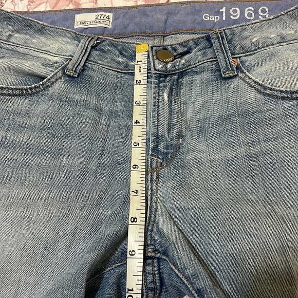 Women’s Gap 1969 Distressed Jeans. - Picture 8 of 11
